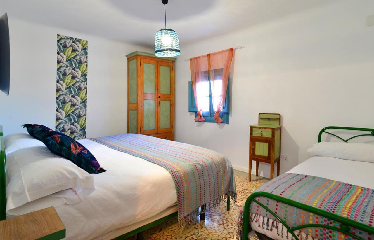 La Boutique Guest House Nuevalos Ngoại thất bức ảnh
