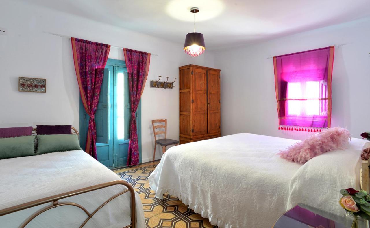 La Boutique Guest House Nuevalos Ngoại thất bức ảnh